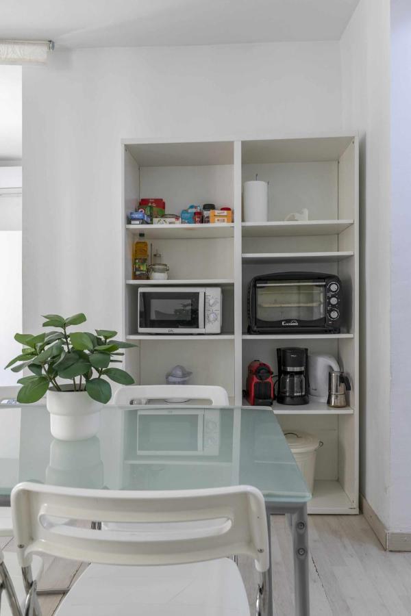 Acogedor Y Centrico Estudio Apartment Madrid Ngoại thất bức ảnh