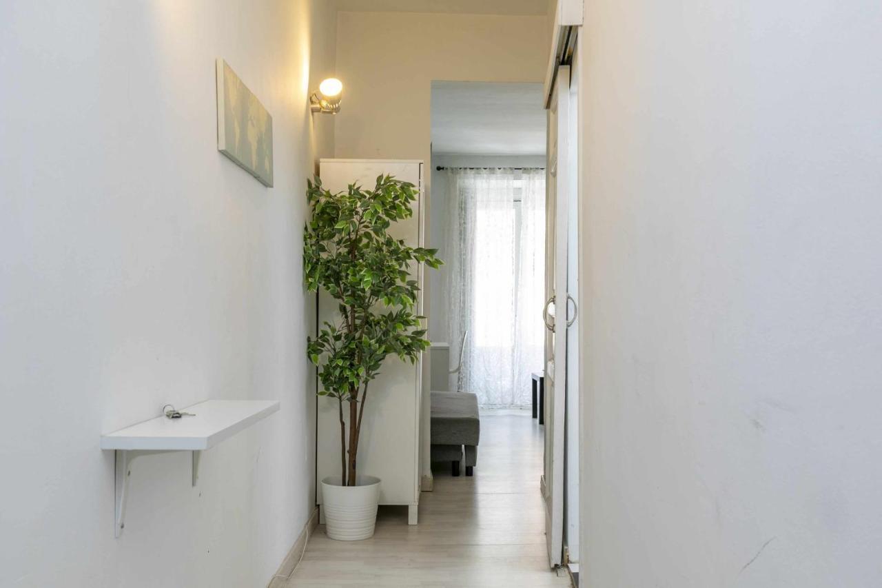 Acogedor Y Centrico Estudio Apartment Madrid Ngoại thất bức ảnh