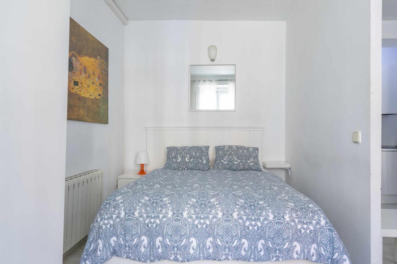 Acogedor Y Centrico Estudio Apartment Madrid Ngoại thất bức ảnh