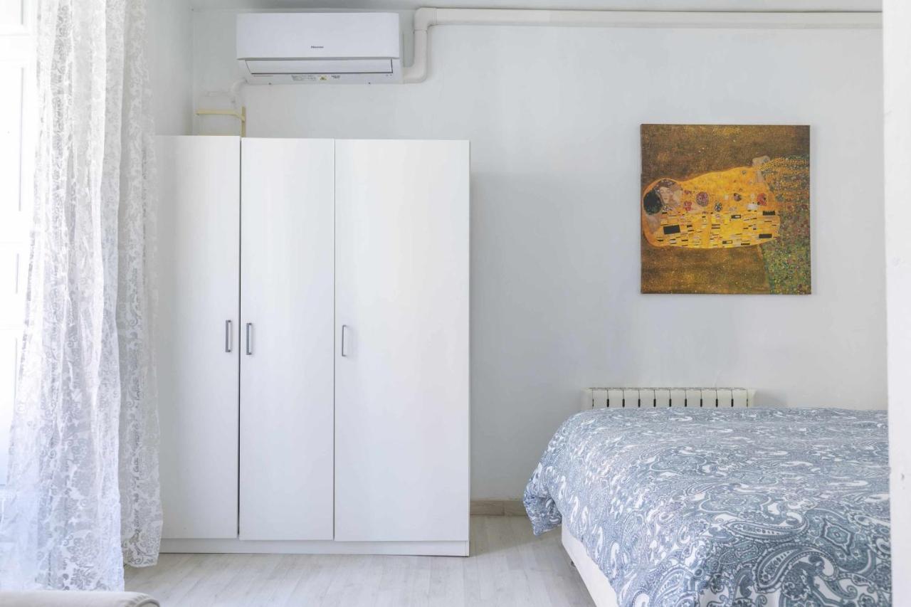 Acogedor Y Centrico Estudio Apartment Madrid Ngoại thất bức ảnh