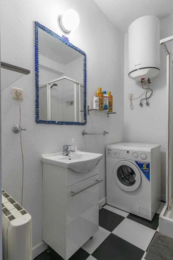 Acogedor Y Centrico Estudio Apartment Madrid Ngoại thất bức ảnh